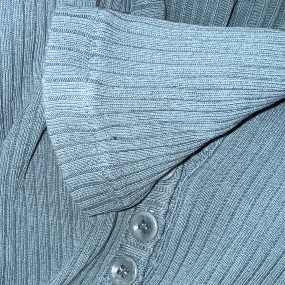 Citizens Of Humanity Ribbed V-Neck Button Cardigan in Dusty Teal - Picture 15 of 16